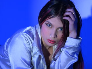 cam slut chat room TiffanySuarez