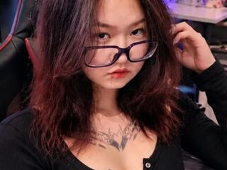 adult livecam TishaOyervides
