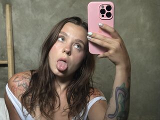 jasmin sex cam TomikaLuczki