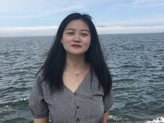 camgirl masturbating with sextoy TongWang