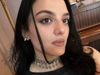 nude webcam girl pic ToraHunzelman