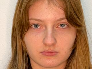 chat room livesex ZellaCarwin