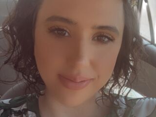 hot webcamslut aurorakittygirl
